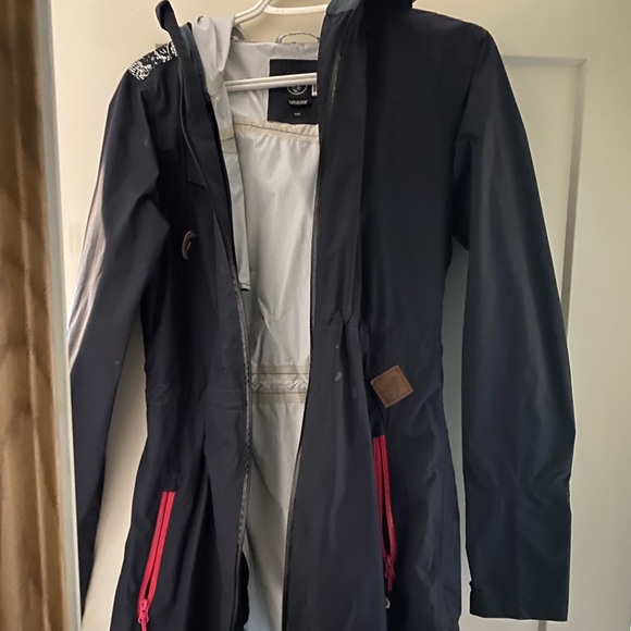 Volcom woman’s jacket - Picture 2 of 8